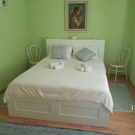 Appartamento Diana - Great Location, Cosy 2 Bedroom, 2 Bathroom