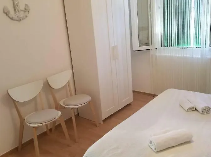 Apartament Diana - Great Location, Cosy 2 Bedroom, 2 Bathroom
